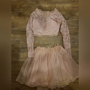 Beautiful 2 piece skirt and top